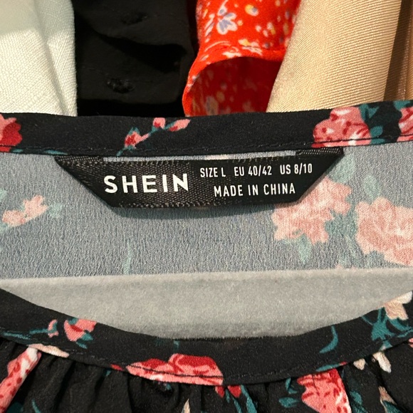 SHEIN Black Floral Top - Picture 2 of 7